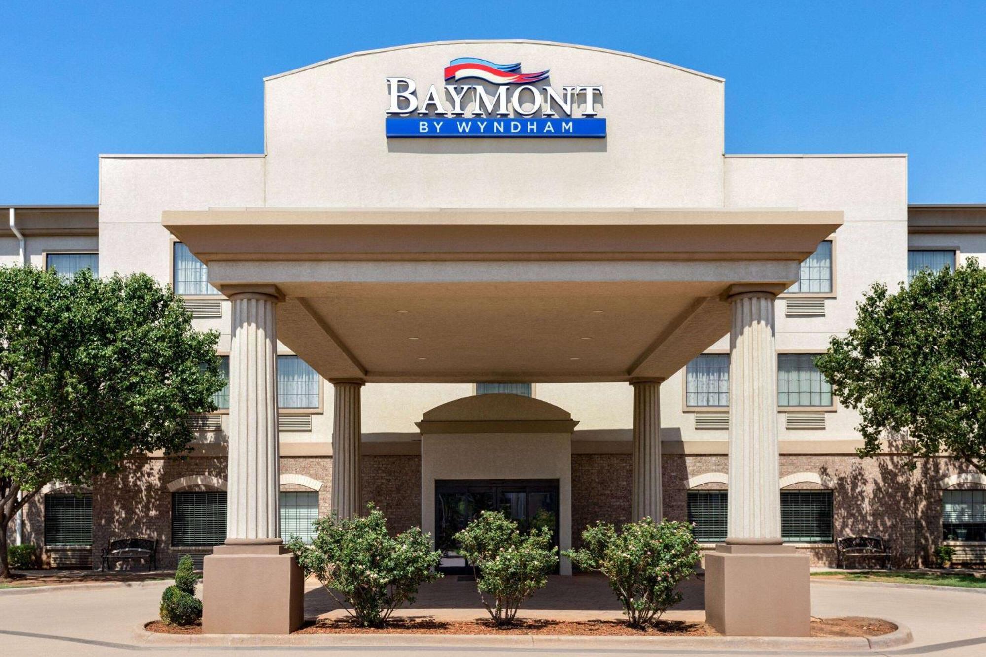 Baymont By Wyndham Wichita Falls Exterior photo